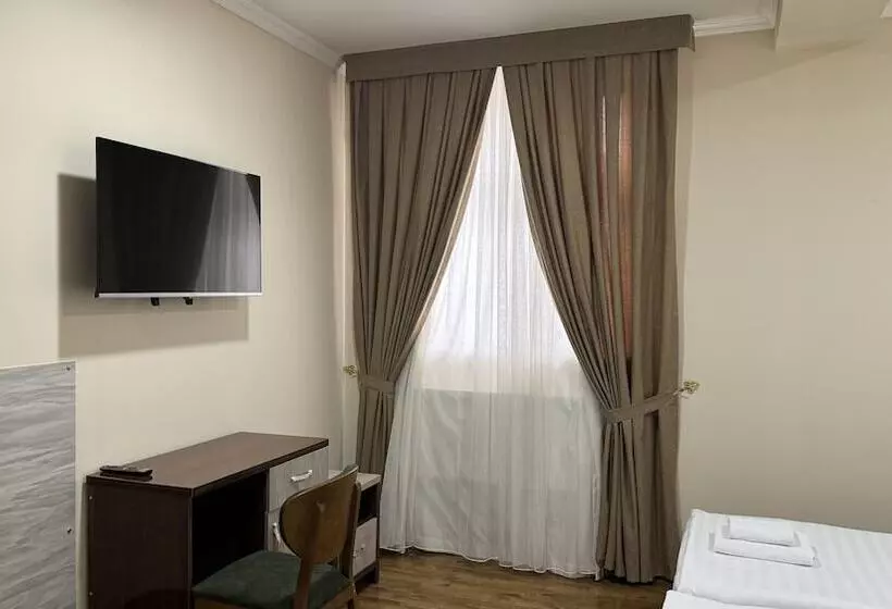 Rayyan Hotel Express