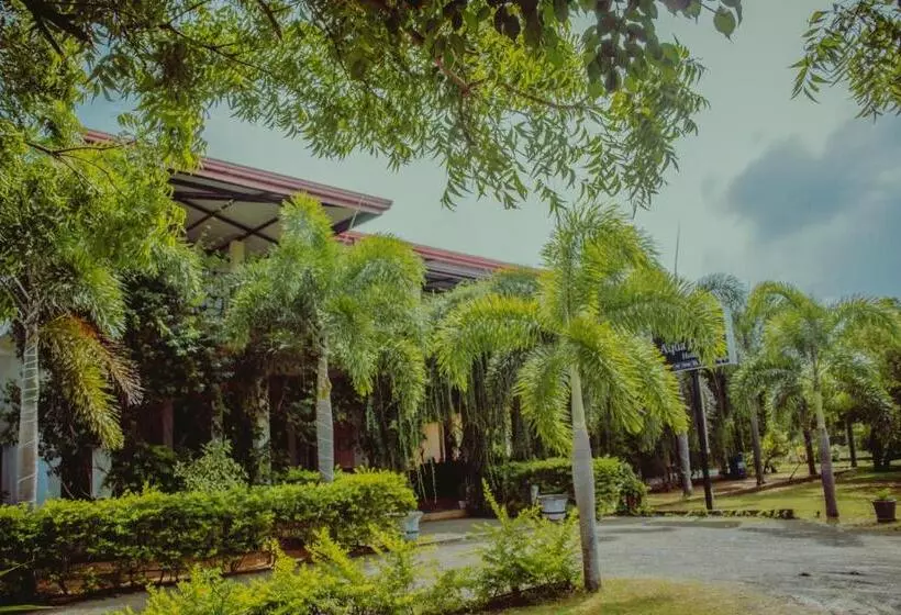 Aqua Hotel Yala