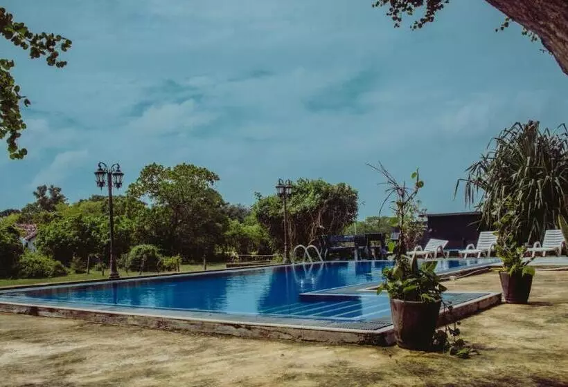 Aqua Hotel Yala