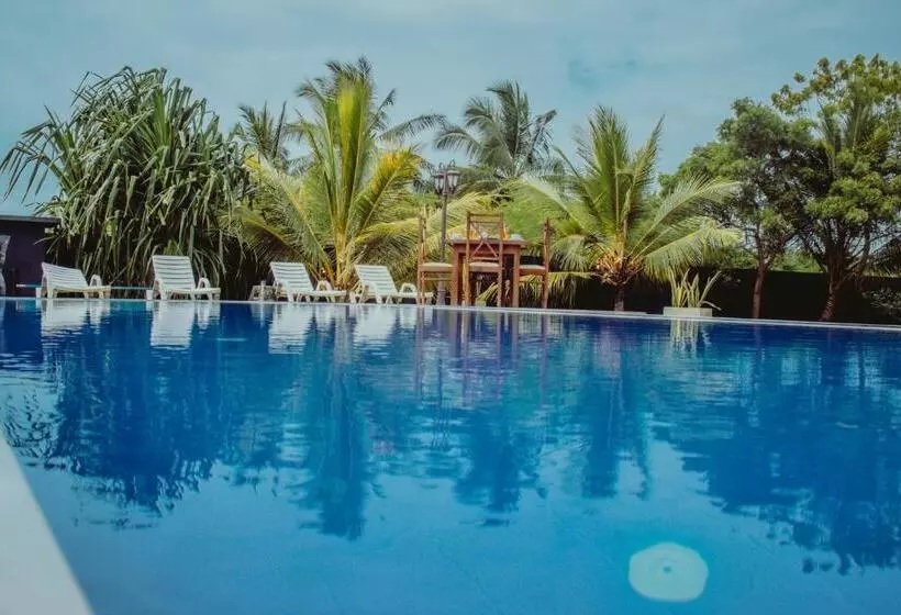 Aqua Hotel Yala