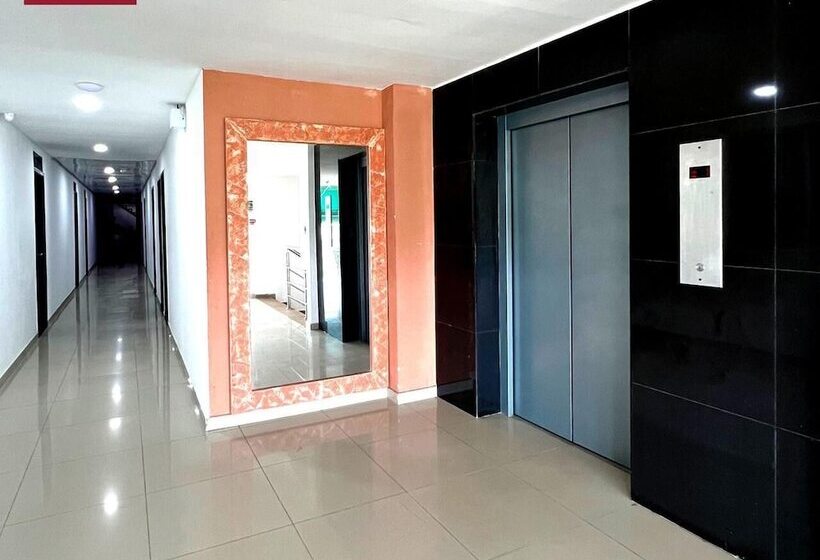 هتل Bazurto Plaza