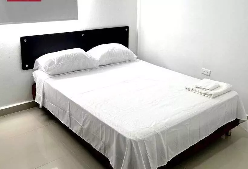 ホテル Bazurto Plaza