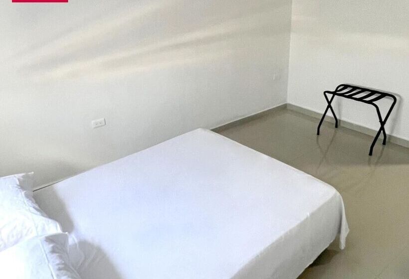 هتل Bazurto Plaza