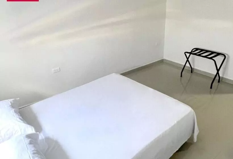 ホテル Bazurto Plaza