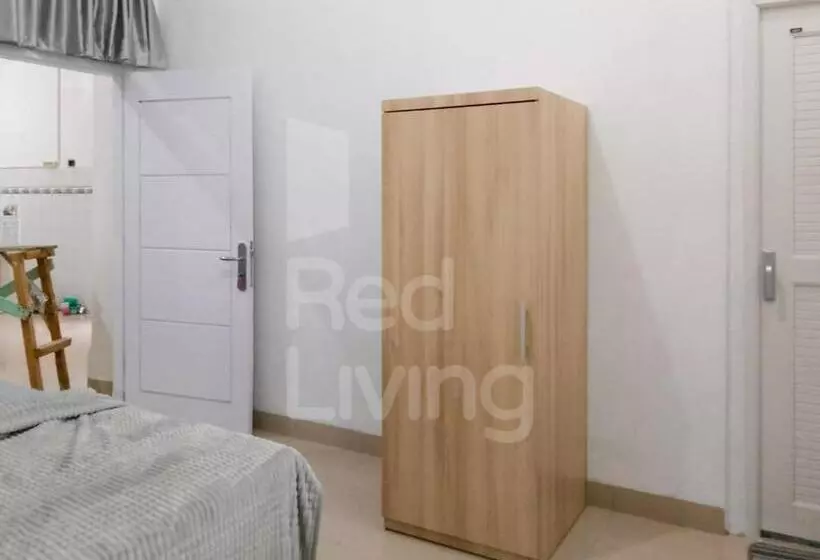 Hotelli Guest House Syariah Bunga Intan Redpartner