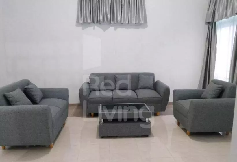 Hotelli Guest House Syariah Bunga Intan Redpartner