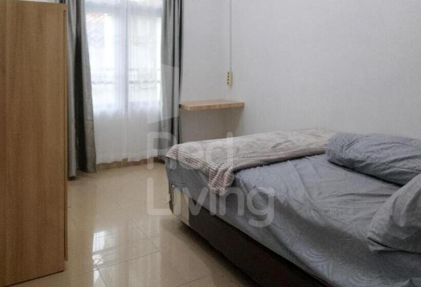 Отель Guest House Syariah Bunga Intan Redpartner