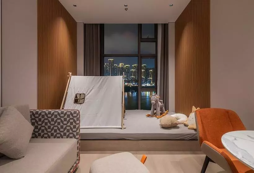 هتل Holiday Inn Express Chongqing Nanbin Road, An Ihg