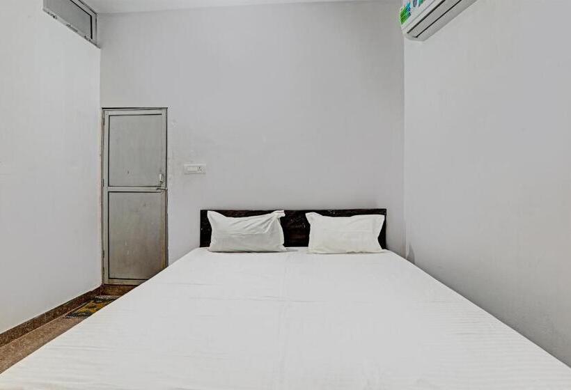 هتل O Mahadevi Lawn