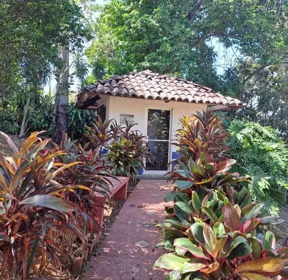 Hotelli Serenity By Nature