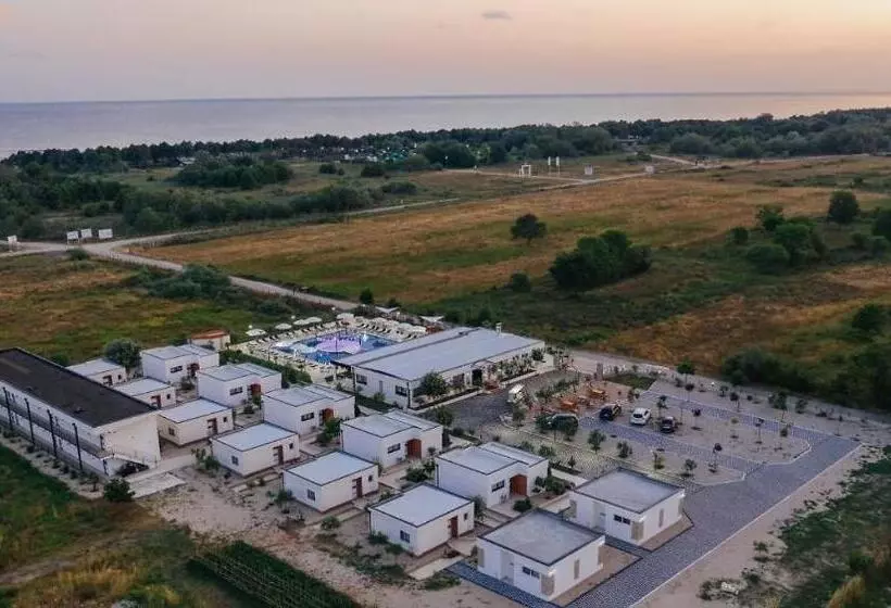 Imperial Family Resort