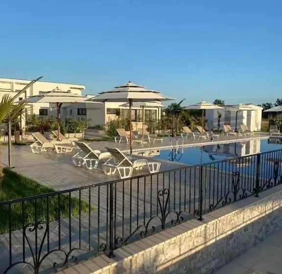 Imperial Family Resort