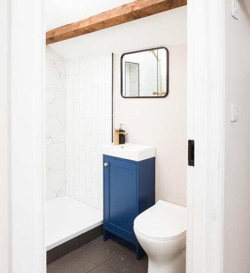 פנסיון Bankers Room + Kitchenette