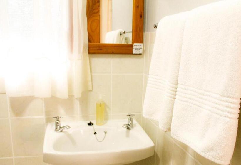 ペンション Blommenberg Guest House