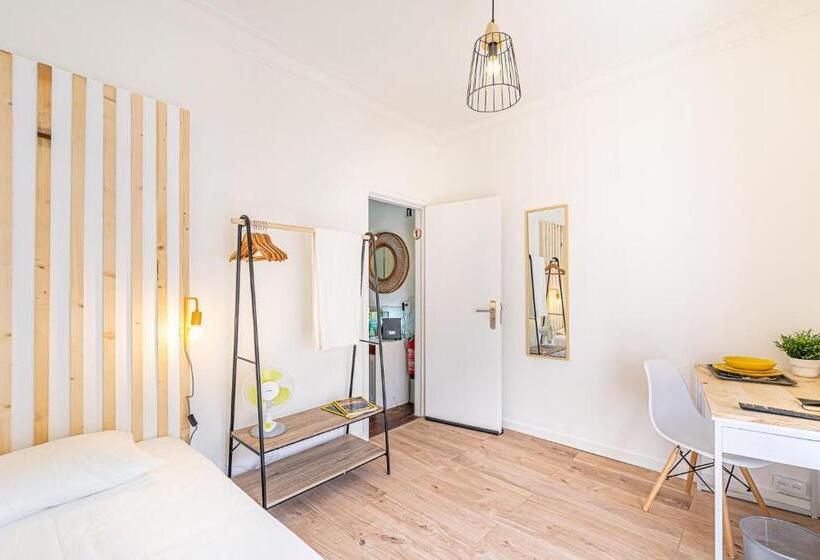 پانسیون Goa Square By Lisbon With Sintra