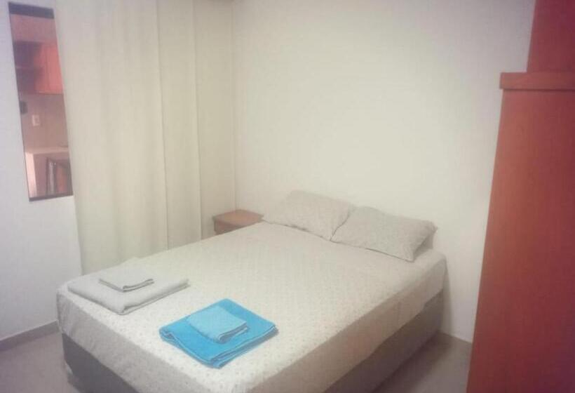 پانسیون La Piña Dorada