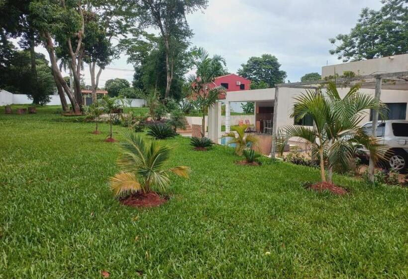 پانسیون La Piña Dorada