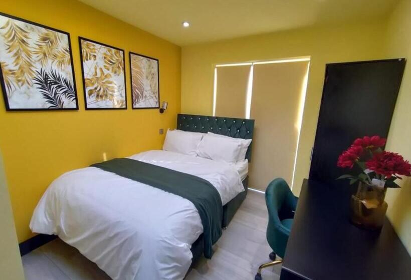 بنسيون Letzi Private En Suite In Harrow