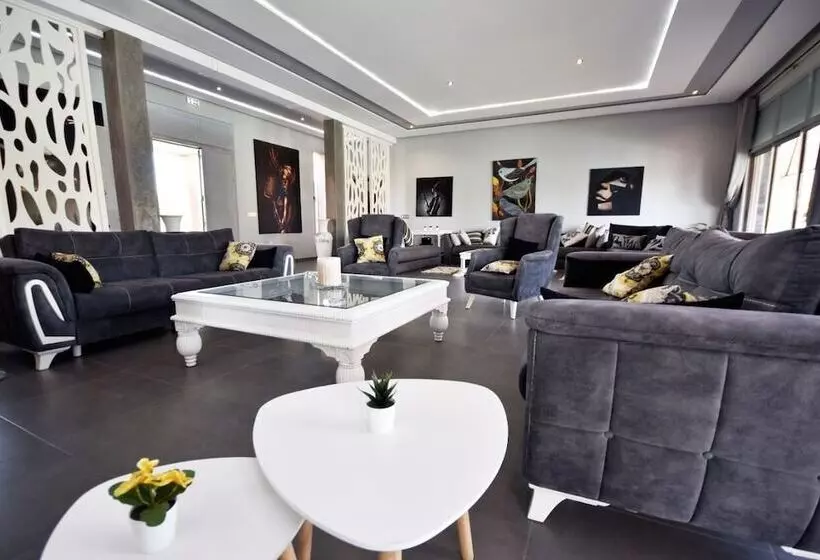 ペンション Villa Sofia Guest &spa
