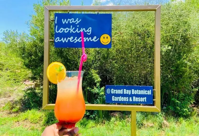 تختخواب و صبحانه Grand Bay Botanical Gardens & Resort
