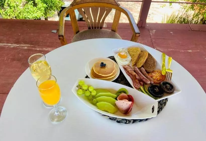 تختخواب و صبحانه Grand Bay Botanical Gardens & Resort