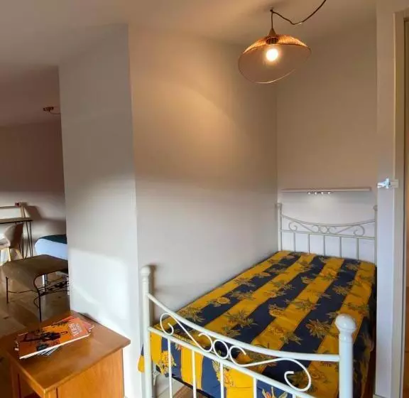 Aamiaismajoitus (B&B) Les Chambres Des 3 Chouettes