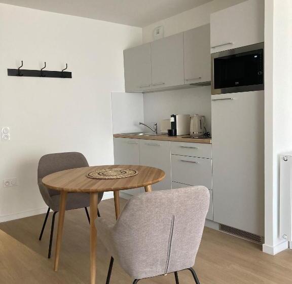 Cazam Paris Saint Ouen