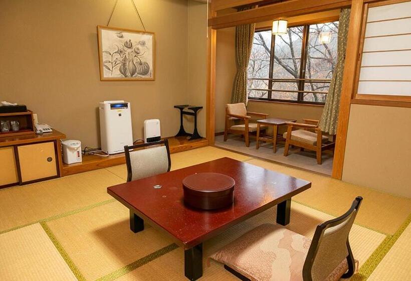 Hôtel 静かなお宿加賀美