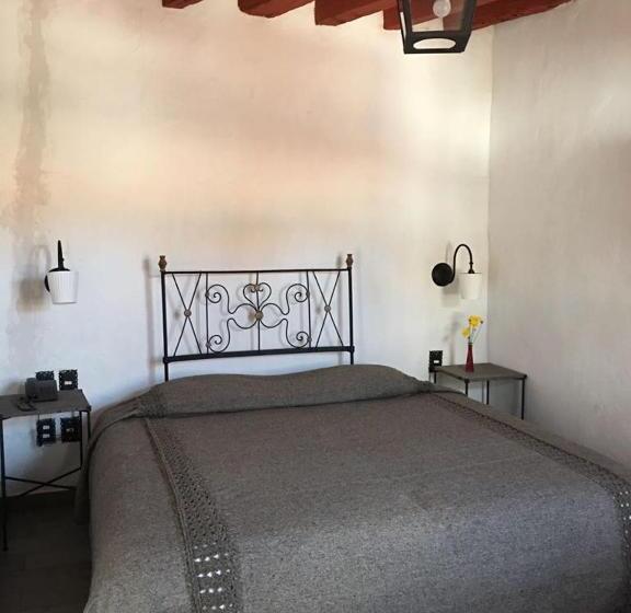 فندق Boutique Posada La Basilica