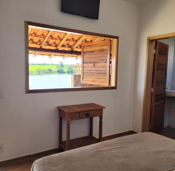 בית מלון כפרי Chalé Praia Vermelha 1