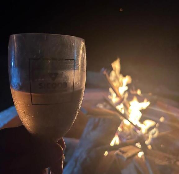 בית מלון כפרי Chalé Praia Vermelha 1