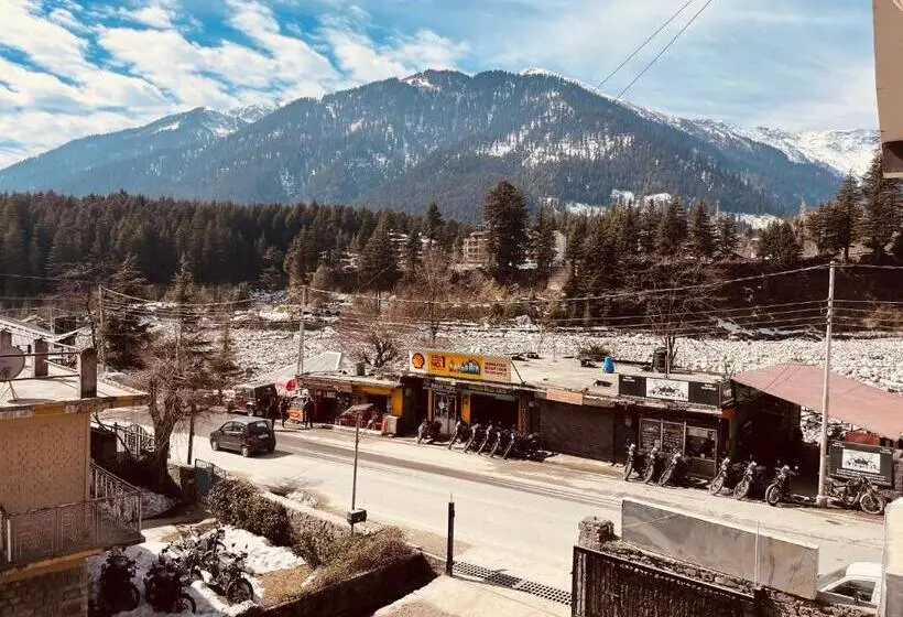 カプセルホテル Zaranka Stays Kasol