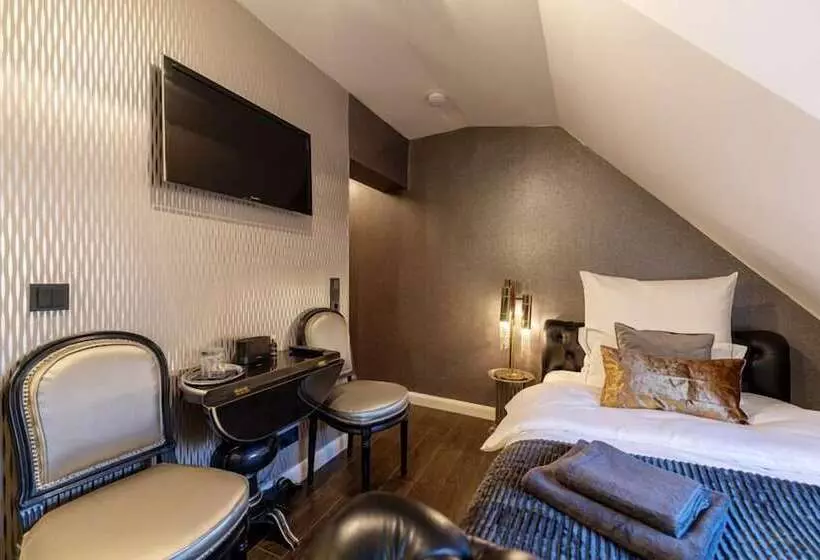 ホテル La Belle 10