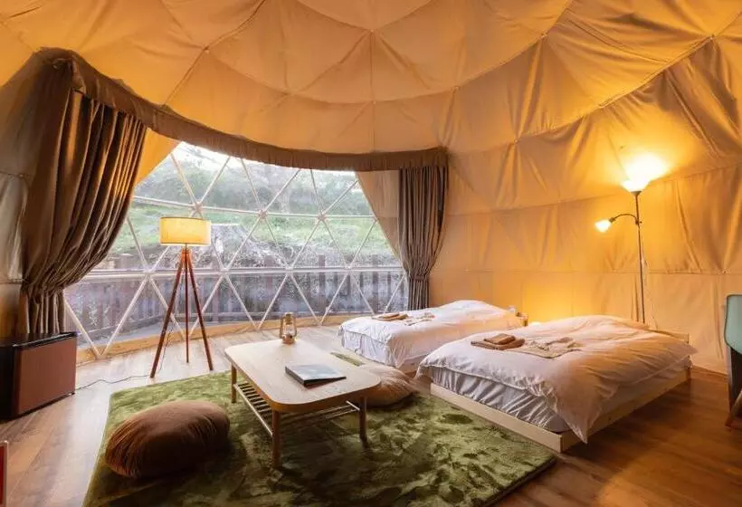 Hotelli The Glamping Plaza アルプスbase