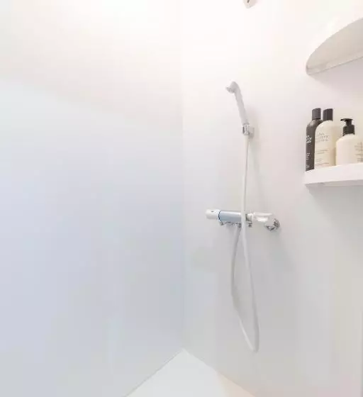 Hotelli The Glamping Plaza アルプスbase