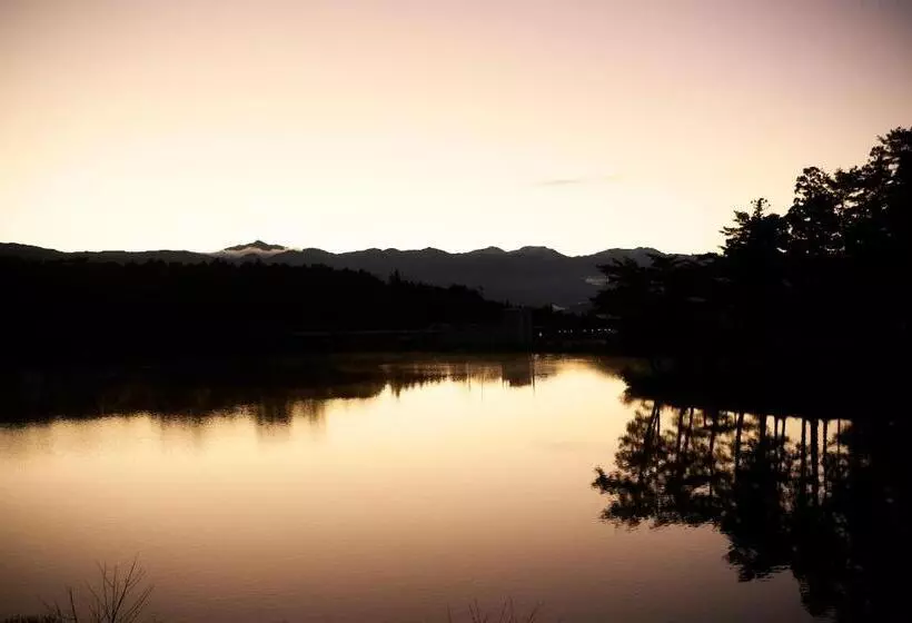 Hotelli The Glamping Plaza アルプスbase