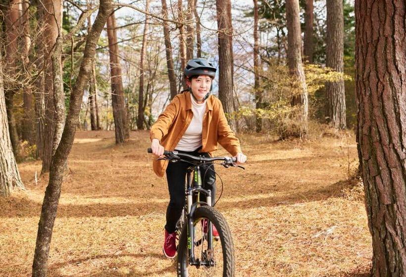 Otel The Glamping Plaza アルプスbase