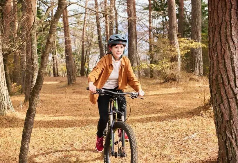 Hotelli The Glamping Plaza アルプスbase