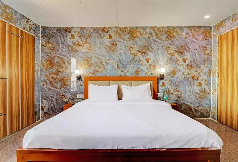 Oyo Hotel Neilkanth