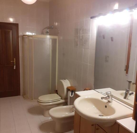 بنسيون Gold House