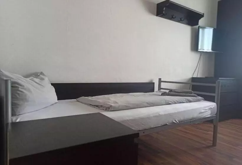 Majatalo Monteurzimmer   Waldbronn