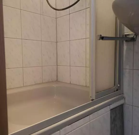 Majatalo Monteurzimmer   Waldbronn