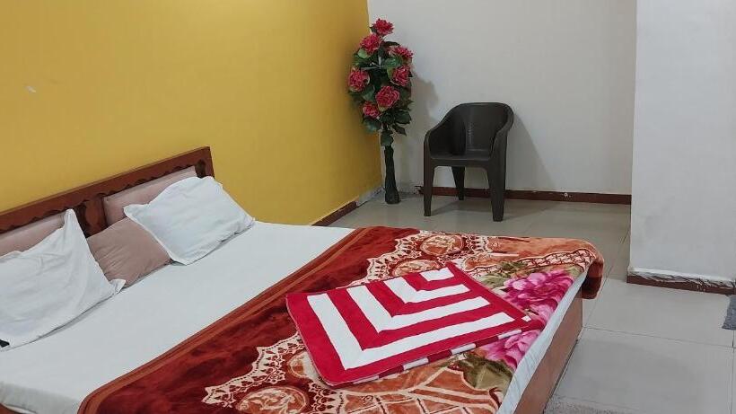 Пансион Suryadev