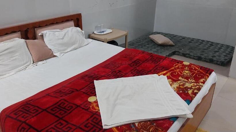 Пансион Suryadev