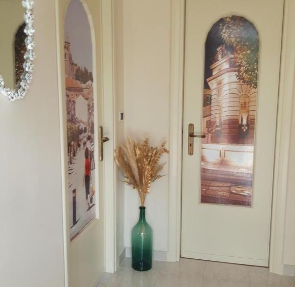 膳宿费 Vistavalle Affittacamere