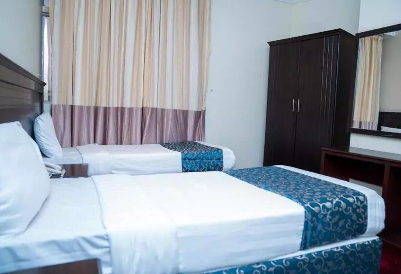 فندق برج البلد