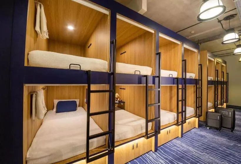 هاستل Bluewaters Pods 11 North Canal Road