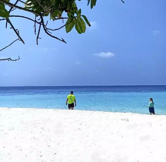 هاستل Kendhoo Holidays