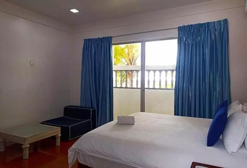 هاستل Kendhoo Holidays