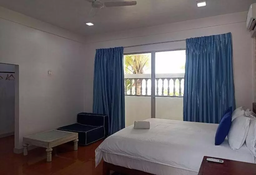 هاستل Kendhoo Holidays